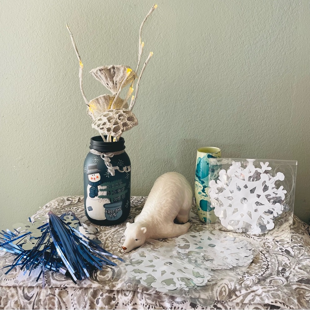 Lot of Winter Snowflake Decor, December Christmas January Snow